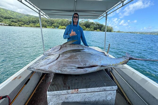 Wholesale Fishing in Poti Marara at Tahiti Teahupoo Peninsula - A traditional boat with a working purpose